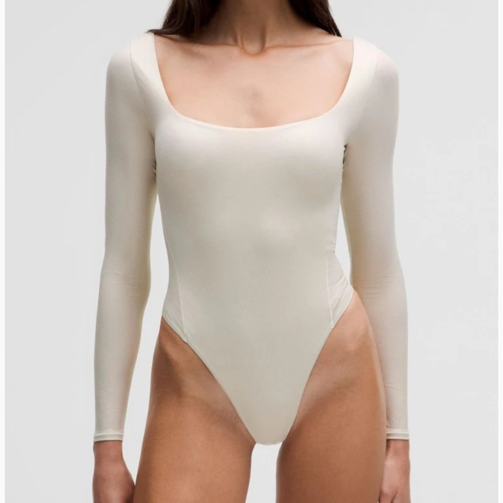 NWT Lululemon Wundermost Ultra-Soft Nulu Square-Neck Long-Sleeve Bodysuit Shine